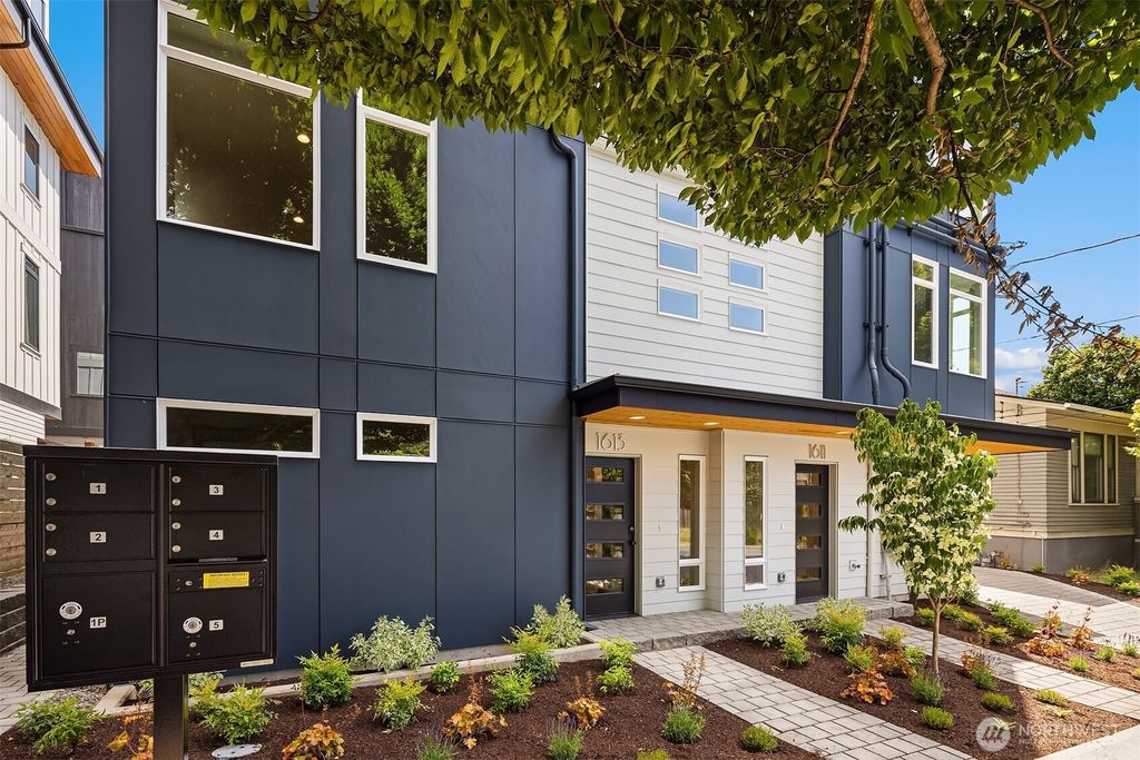 Photo of 1613 N 50th Street, Seattle, WA 98103 (MLS # 2454237)