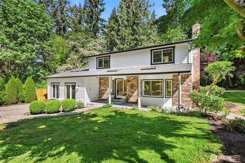 Photo of 121 W Winesap Road, Bothell, WA 98012 (MLS # 2529856)