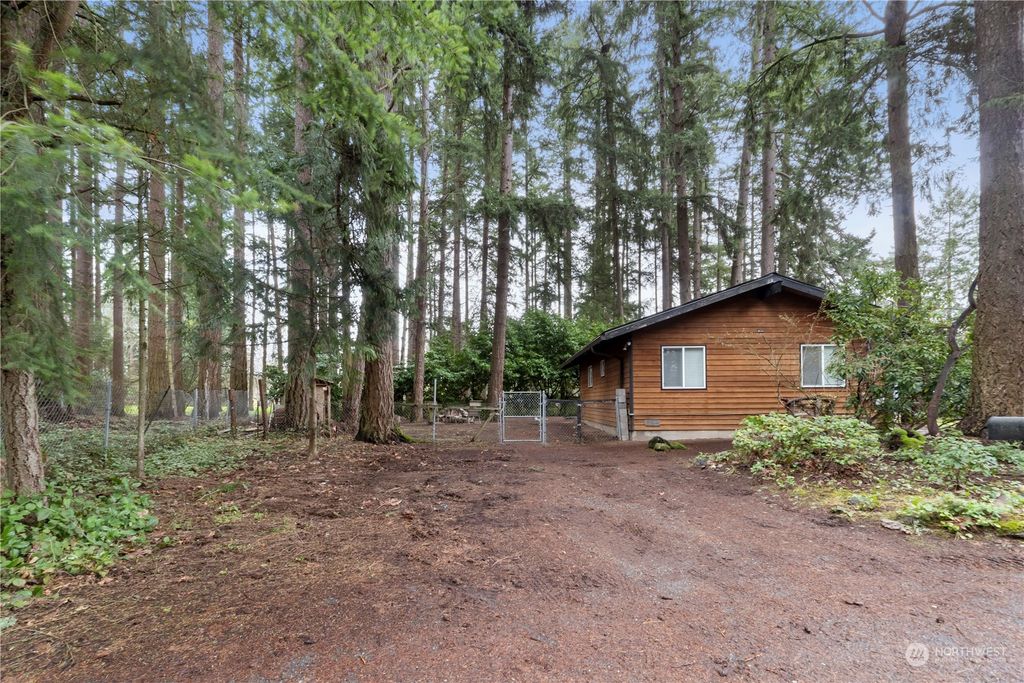 Photo of 36717 Military Road S, Auburn, WA 98001 (MLS # 2195854)