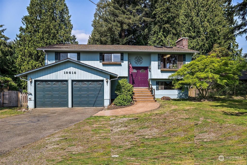 Photo of 19618 35th Avenue SE, Bothell, WA 98012 (MLS # 2067160)