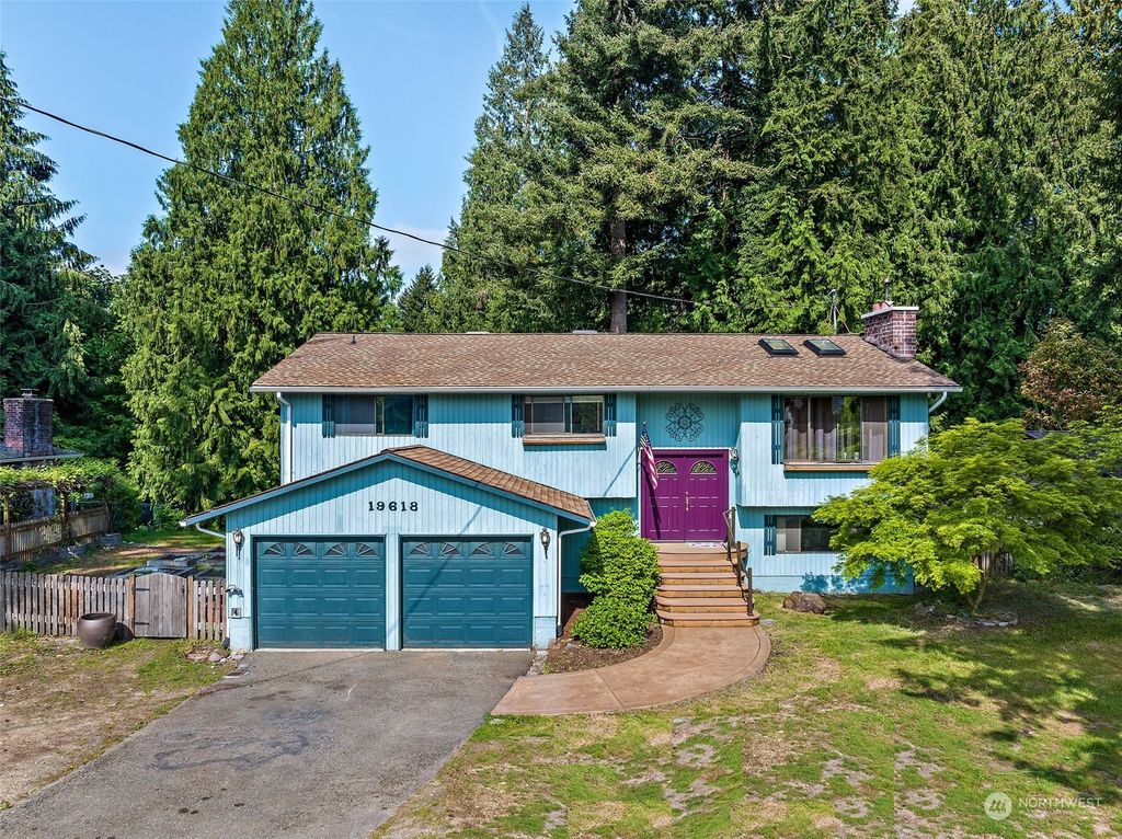 Photo of 19618 35th Avenue SE, Bothell, WA 98012 (MLS # 2067160)