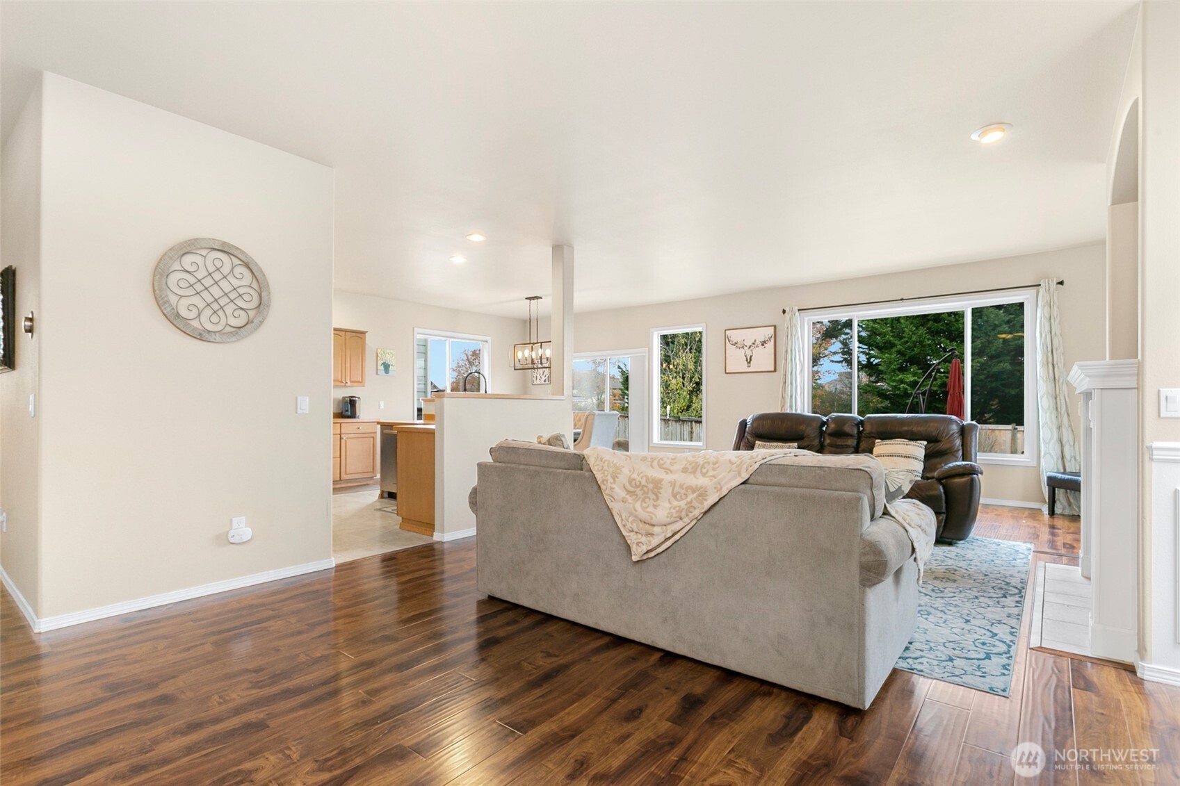 17608 106th Street E