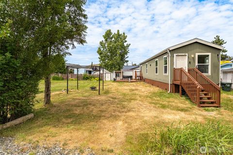 Photo of 7543 Wooldridge Drive, Blaine, WA 98230 (MLS # 2395170)