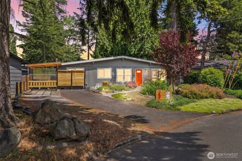 Photo of 28802 39th Avenue S, Auburn, WA 98001 (MLS # 2537960)