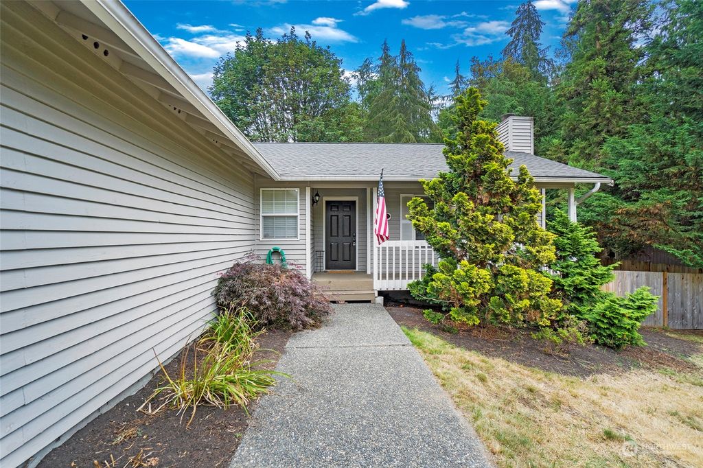 Photo of 2313 114th Avenue NE, Lake Stevens, WA 98258 (MLS # 2274799)