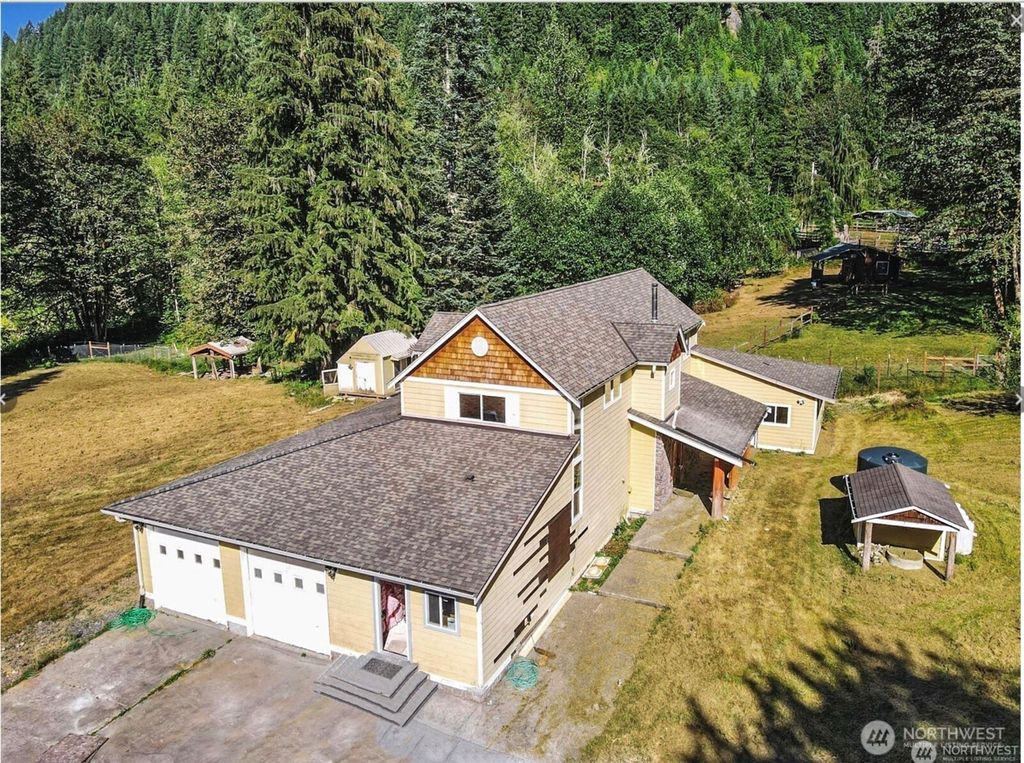 Photo of 22431 89th Street NE, Granite Falls, WA 98252 (MLS # 2529431)
