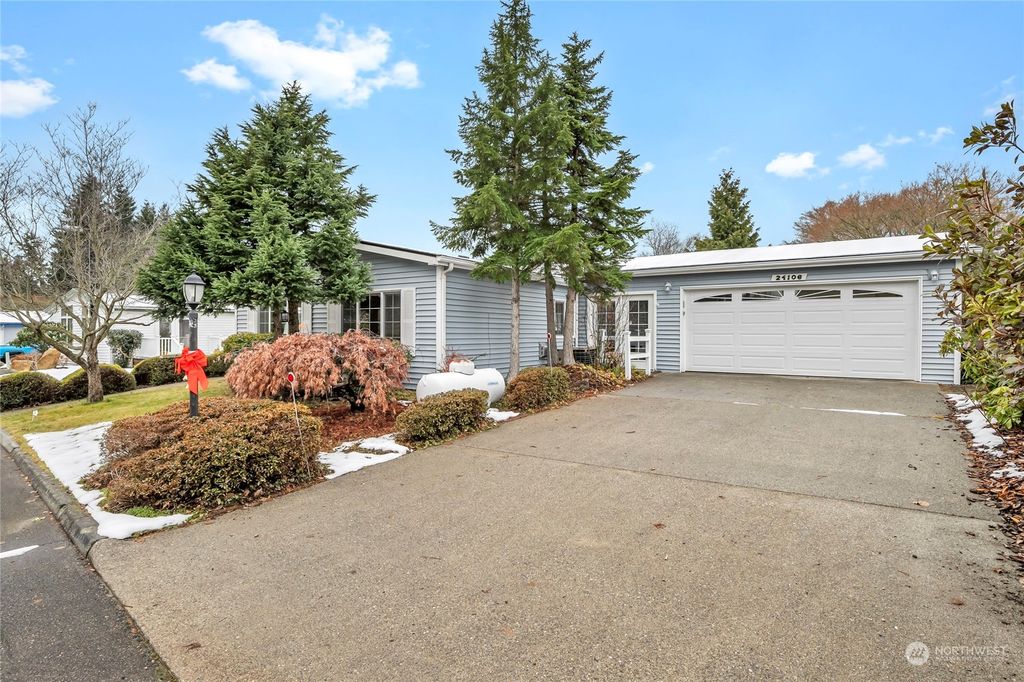Photo of 24106 10th Place W, Bothell, WA 98021 (MLS # 2020149)