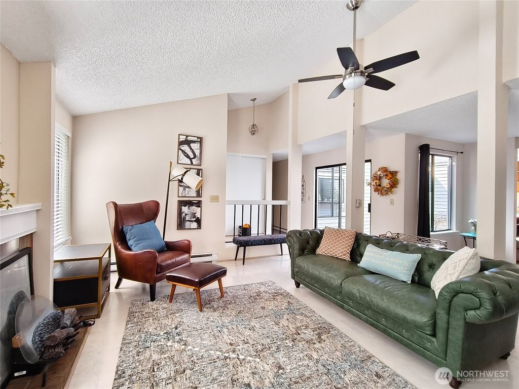 Photo of 15930 NE 15th Street, Bellevue, WA 98008 (MLS # 2489777)