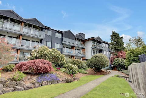 Photo of 2501 Canterbury Lane E #116, Seattle, WA 98112 (MLS # 2536020)