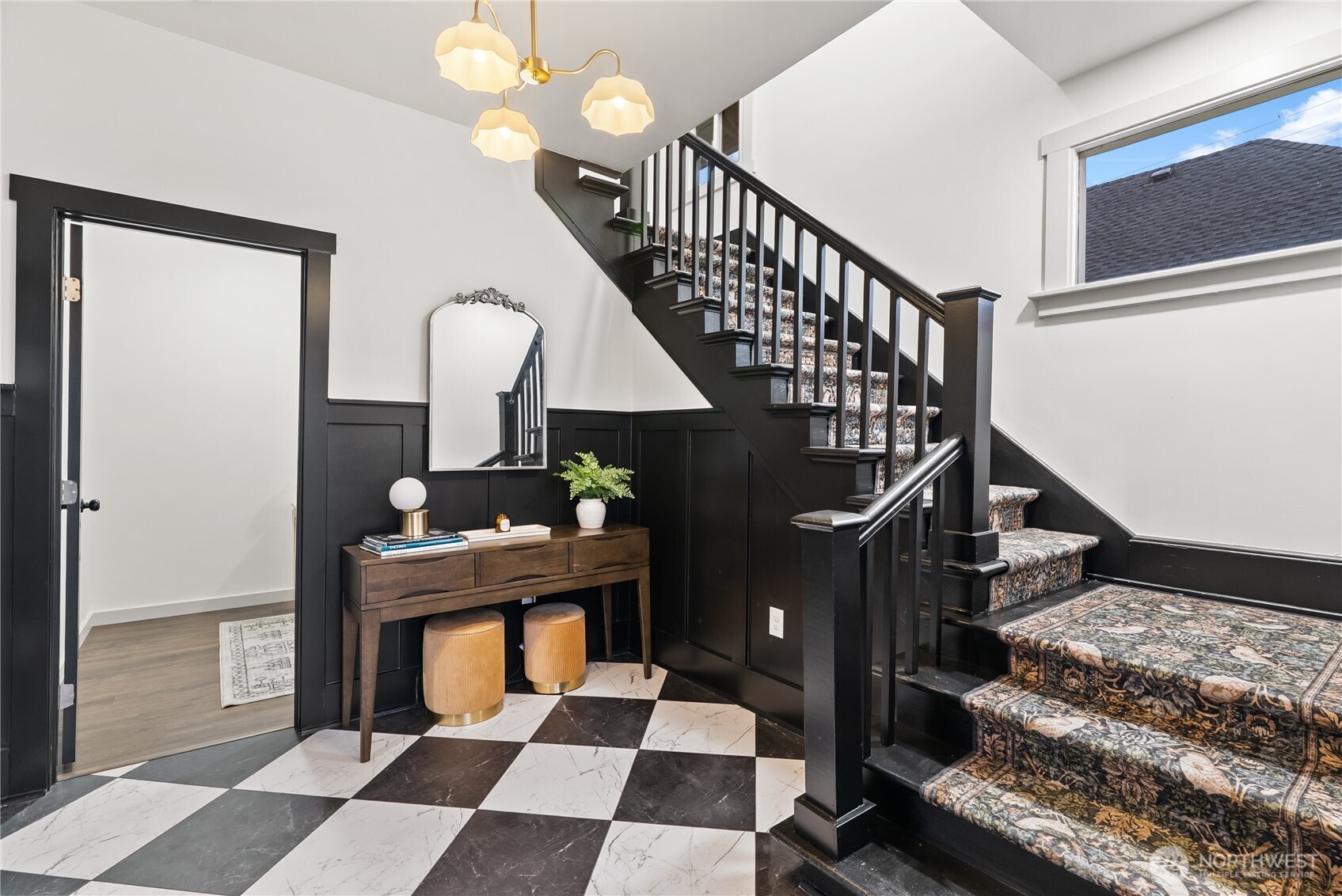 6206 S Warner Street