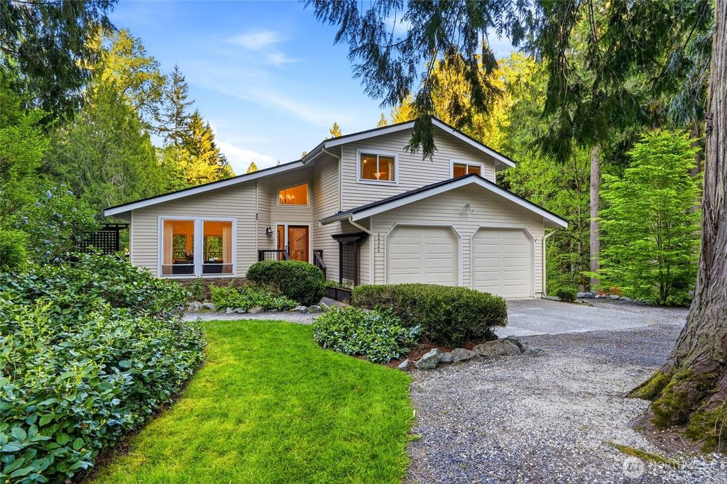 Photo of 20202 230th Avenue NE, Woodinville, WA 98077 (MLS # 2518292)