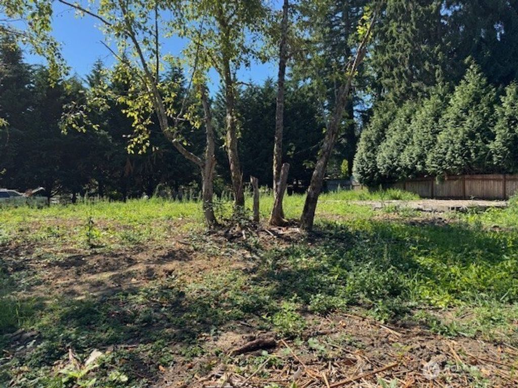 Photo of 16500 107th Place NE, Bothell, WA 98011 (MLS # 2423789)