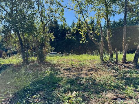 Photo of 16500 107th Place NE, Bothell, WA 98011 (MLS # 2423789)
