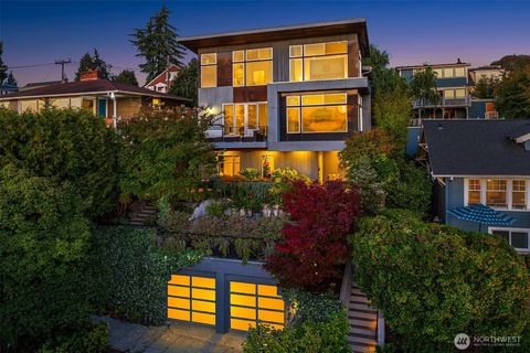 Photo of 2916 11th Avenue W, Seattle, WA 98119 (MLS # 2437335)