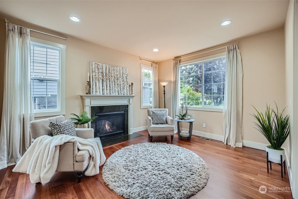 Photo of 23680 NE 110th Place, Redmond, WA 98053 (MLS # 2258592)