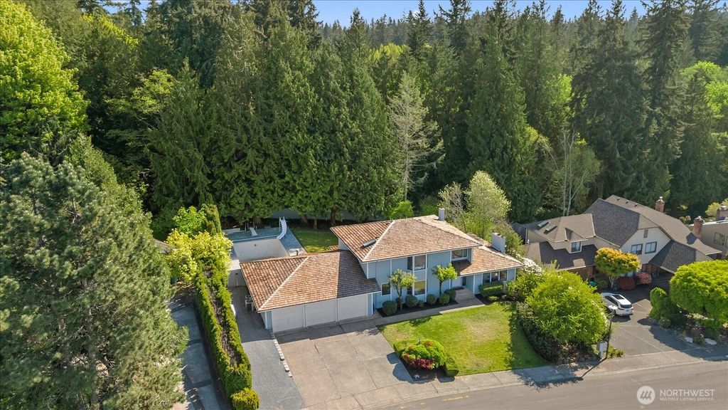 Photo of 409 NW 162nd Street, Shoreline, WA 98177 (MLS # 2512967)