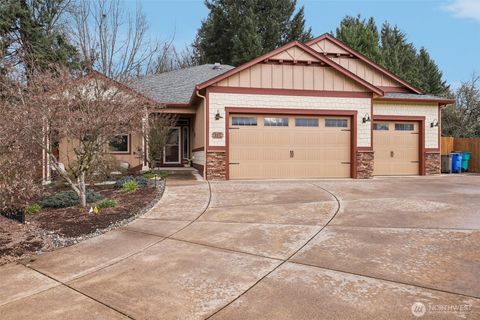 Photo of 4714 NE 123rd Street, Vancouver, WA 98686 (MLS # 2488973)