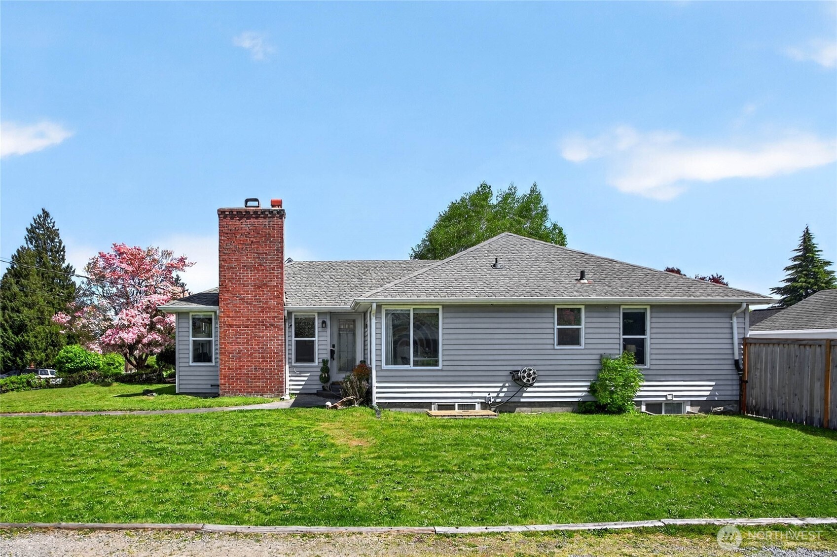 4922 N 27th Street