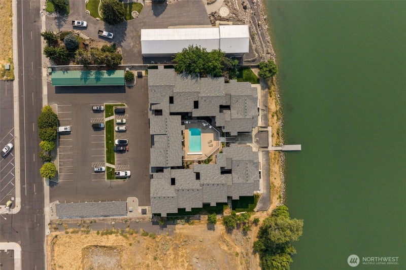 2900 W Marina Drive 202