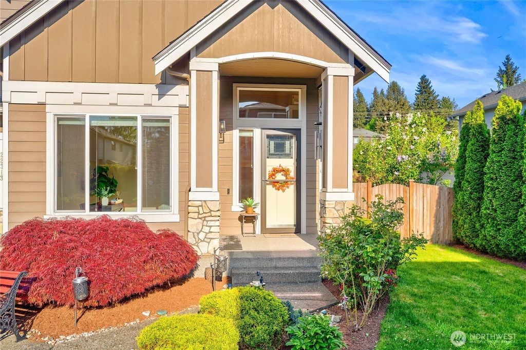 Photo of 22313 38th Avenue SE, Bothell, WA 98021 (MLS # 2520178)