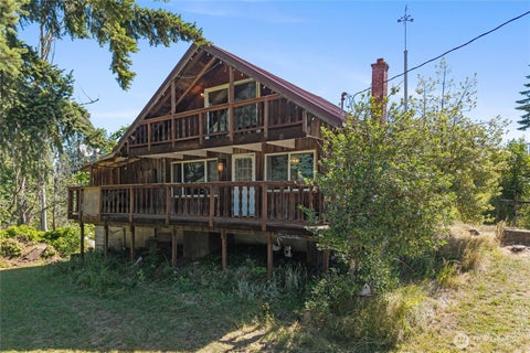 Photo of 11413 501st Street E, Eatonville, WA 98328 (MLS # 2556066)