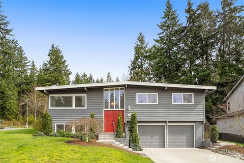 Photo of 334 157th Avenue NE, Bellevue, WA 98008 (MLS # 2539372)