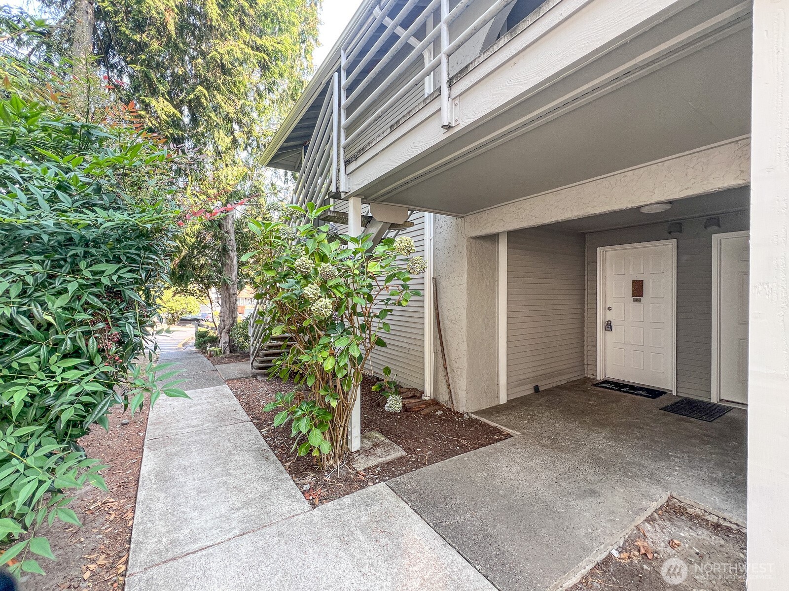 17203 NE 45th St 43