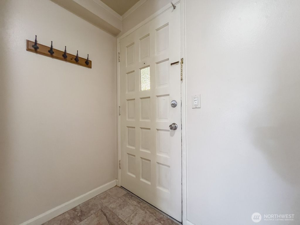 Photo of 17203 NE 45th St St #43, Redmond, WA 98052 (MLS # 2508525)