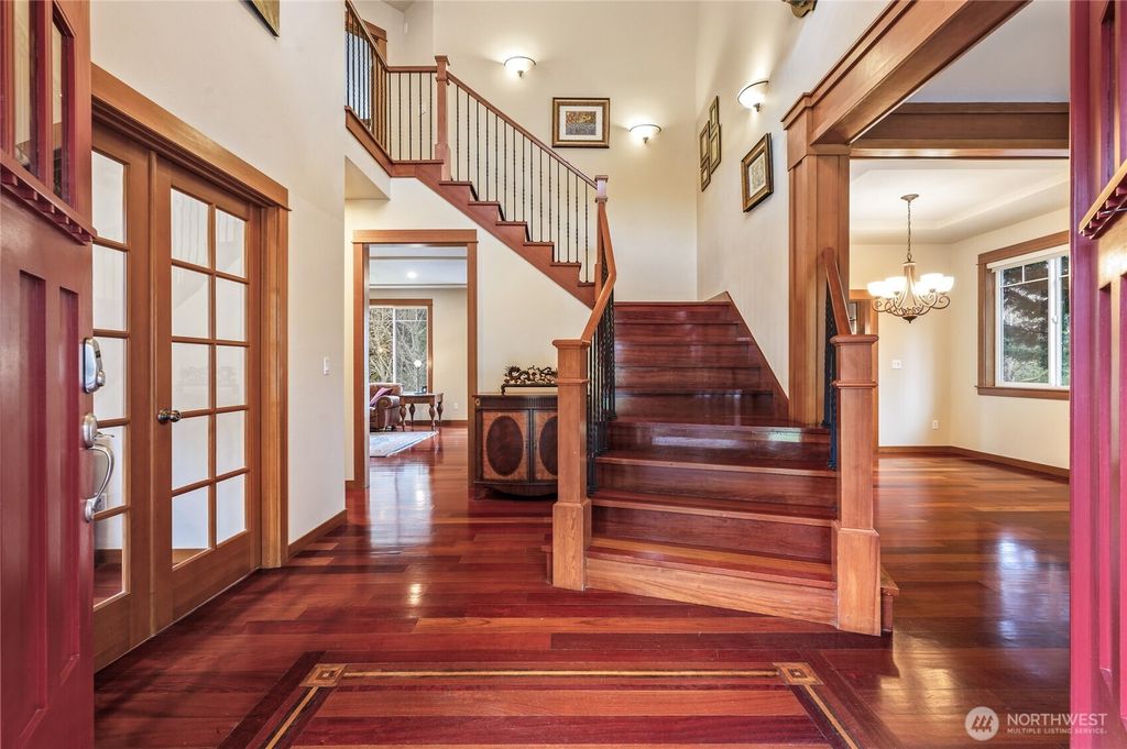 Photo of 24502 NE 27th Place, Sammamish, WA 98074 (MLS # 2483391)