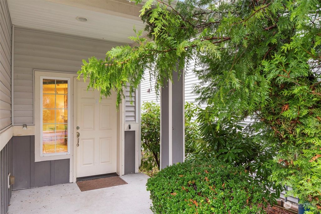 Photo of 28386 34th Lane S #12, Auburn, WA 98001 (MLS # 2202597)