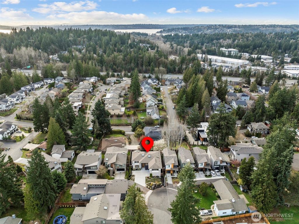 Photo of 12301 NE 107th Street, Kirkland, WA 98033 (MLS # 2482992)