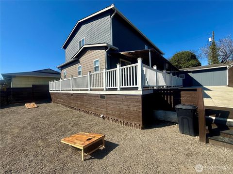 Photo of 5016 Tacoma Mall Blvd Blvd, Tacoma, WA 98409 (MLS # 2507260)