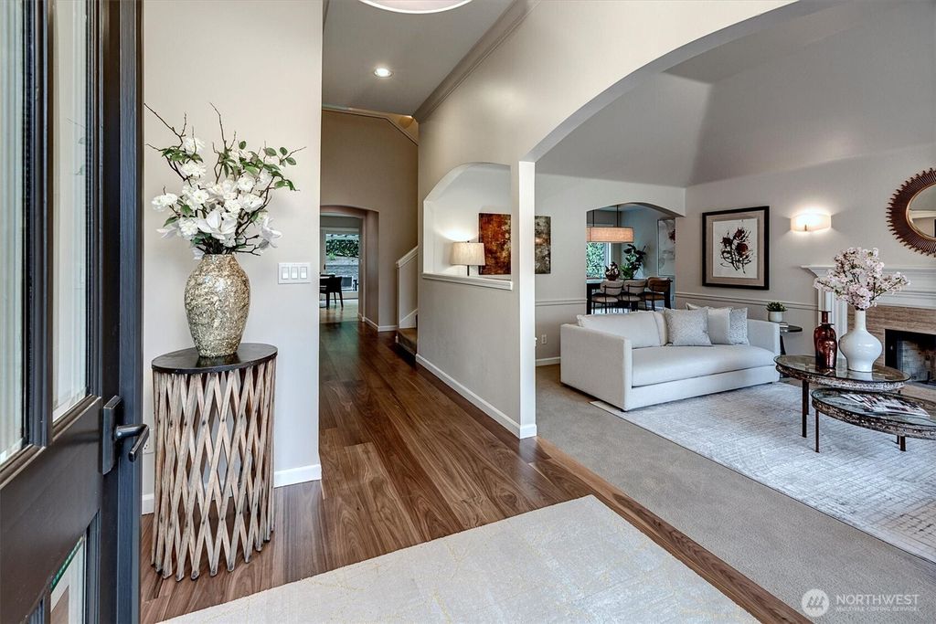 Photo of 9011 Points Drive NE, Clyde Hill, WA 98004 (MLS # 2368647)