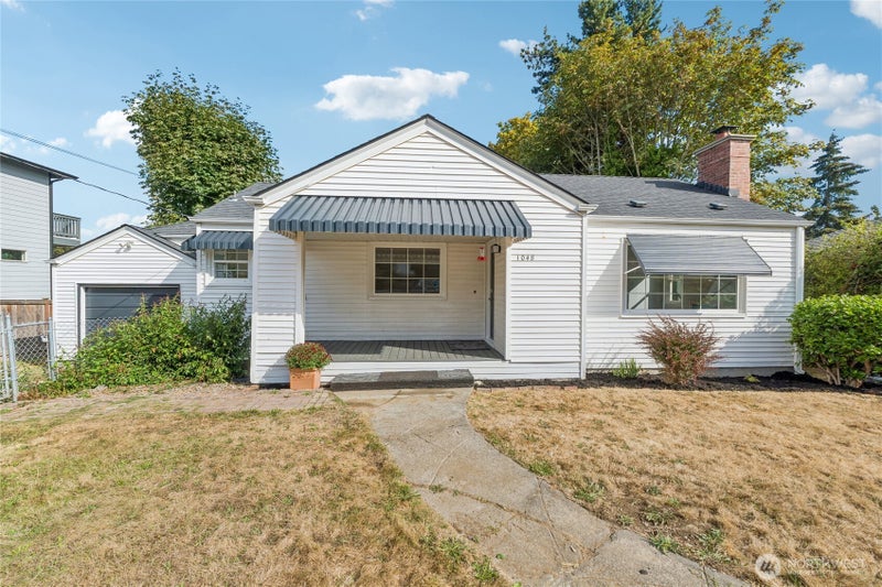 1048 S 100th Street