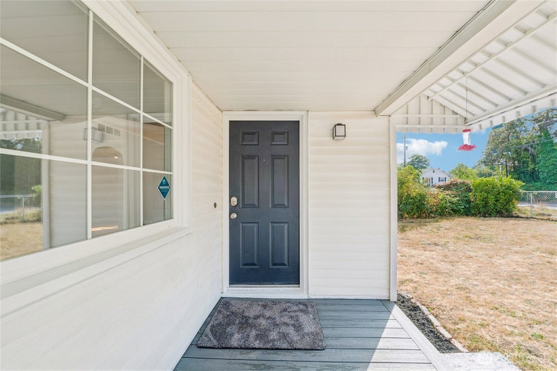 1048 S 100th Street