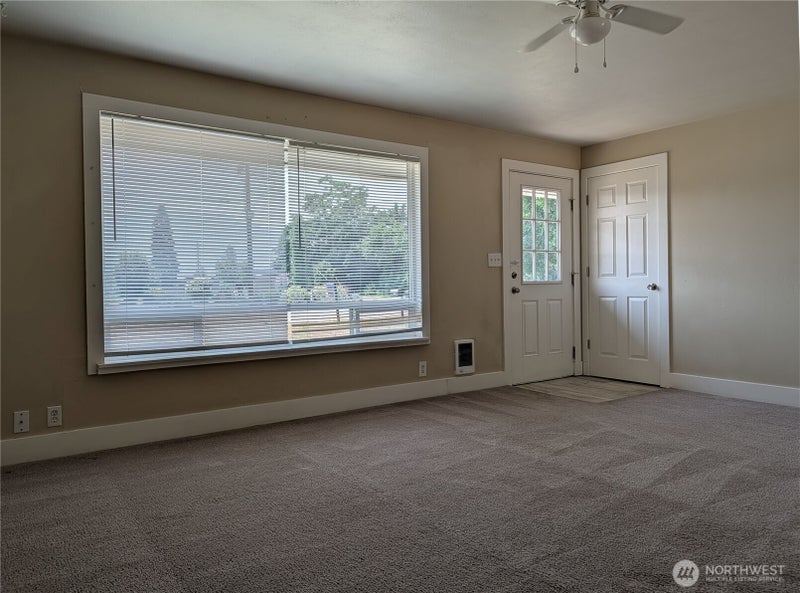 199 1 Street SE