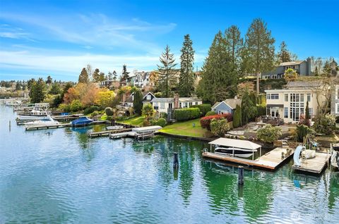 Photo of 8418 Island Drive S, Seattle, WA 98118 (MLS # 2500508)