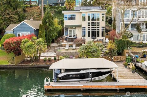 Photo of 8418 Island Drive S, Seattle, WA 98118 (MLS # 2500508)