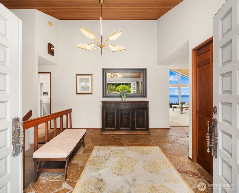 231 Skyline Drive