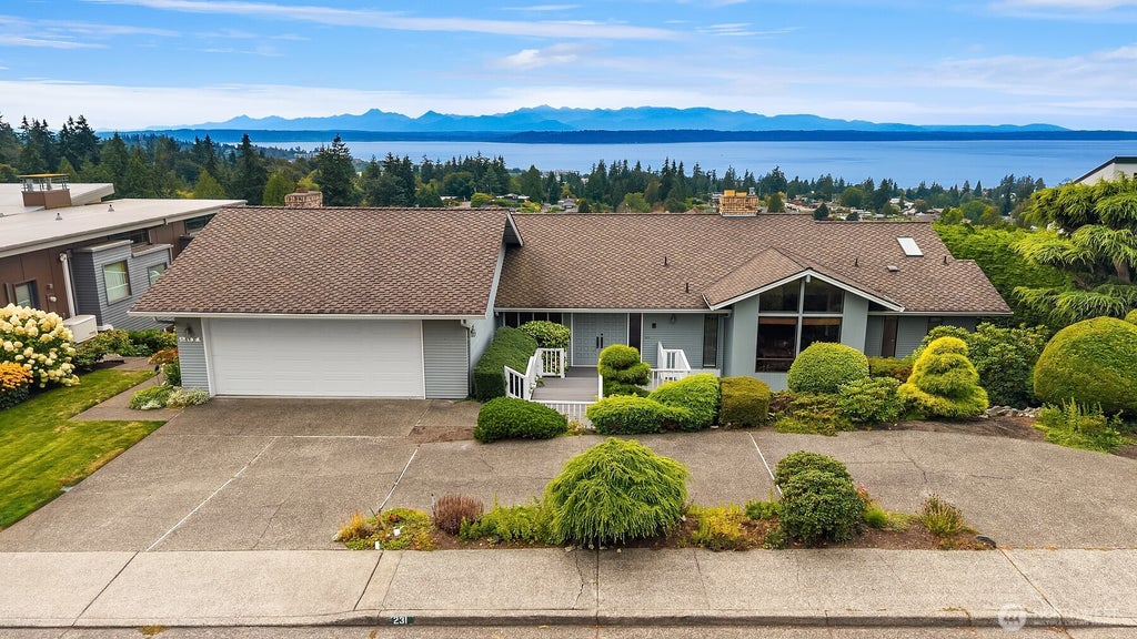 Photo of 231 Skyline Drive, Edmonds, WA 98020 (MLS # 2573882)
