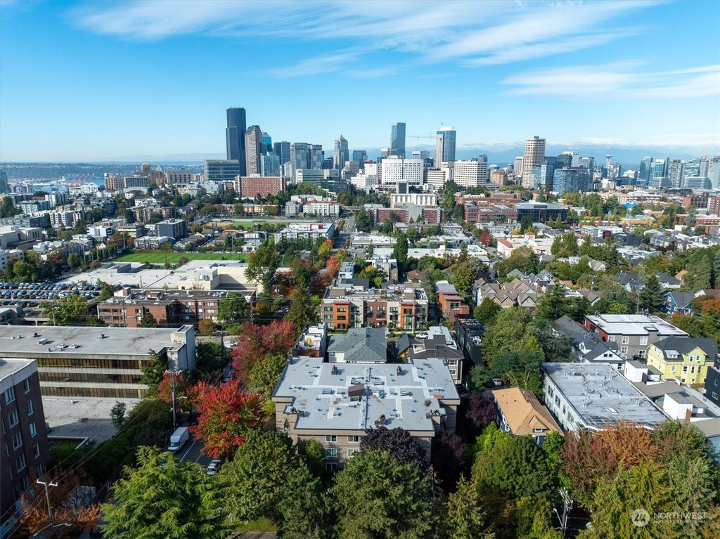 Photo of 701 17th Avenue #101, Seattle, WA 98122 (MLS # 2296504)