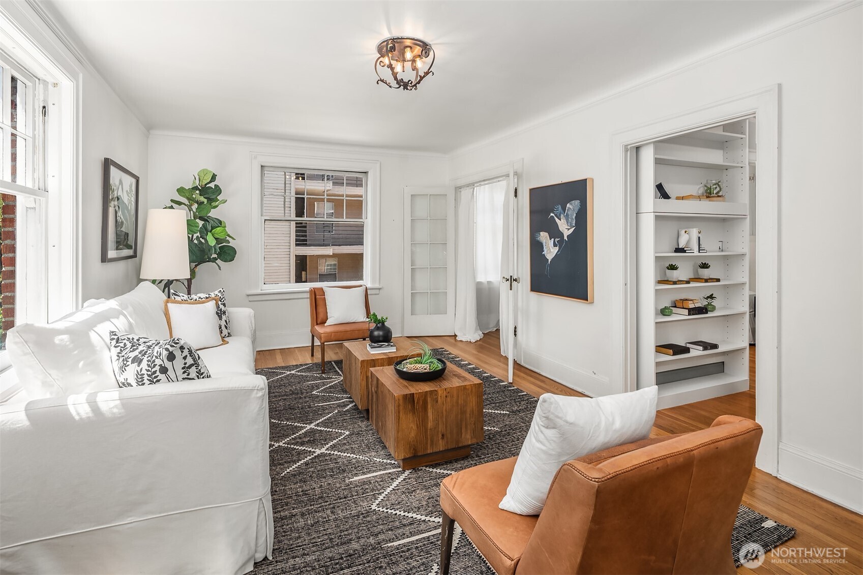 321 Boylston Avenue E 303