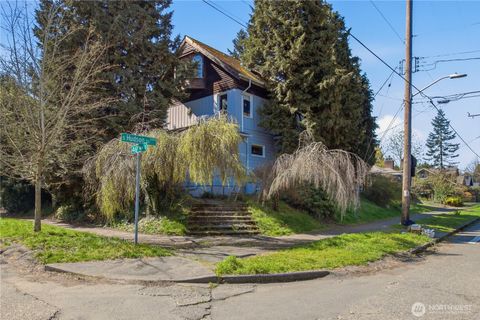5003 S 46th Avenue Seattle WA 98118