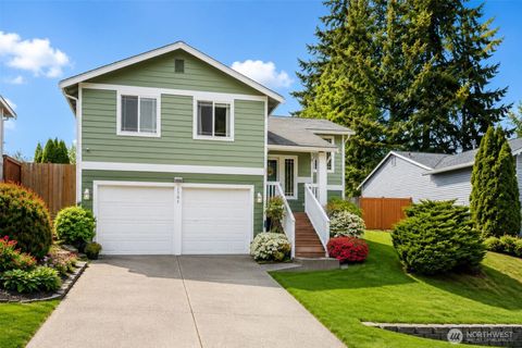 Photo of 1305 185th Street E, Spanaway, WA 98387 (MLS # 2511087)