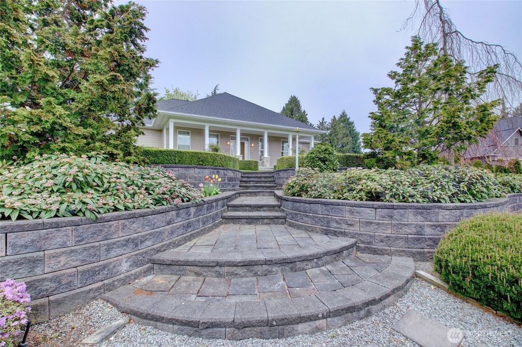 Photo of 12220 Maple Crest Drive, Burlington, WA 98233 (MLS # 2511749)