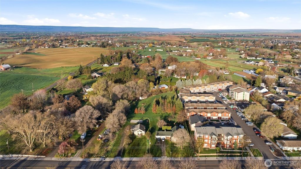 Photo of 1420 S College Avenue #3, College Place, WA 99324 (MLS # 2509706)