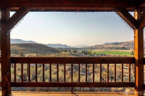 13 Serviceberry Road Winthrop WA 98862