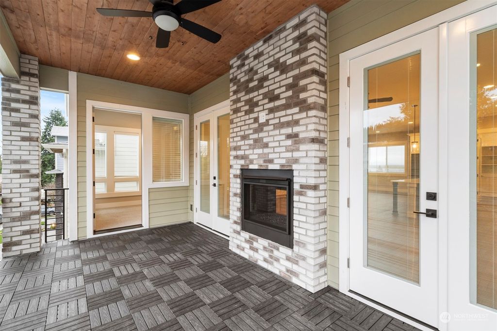 Photo of 7511 S 130th Place, Seattle, WA 98178 (MLS # 2313288)