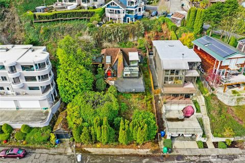 1715 Victoria Avenue SW, Seattle, WA 98126 - MLS#: 2352452