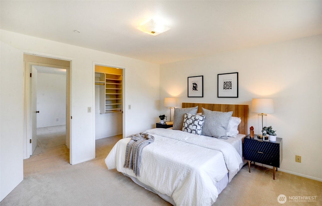 Photo of 5512 NE 204 Street, Lake Forest Park, WA 98155 (MLS # 2551957)